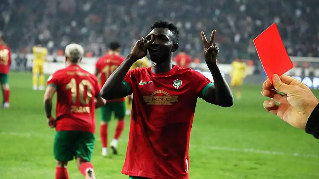 Amedspor'da şok ceza: Traore'ye tek kartla 5 maç men!