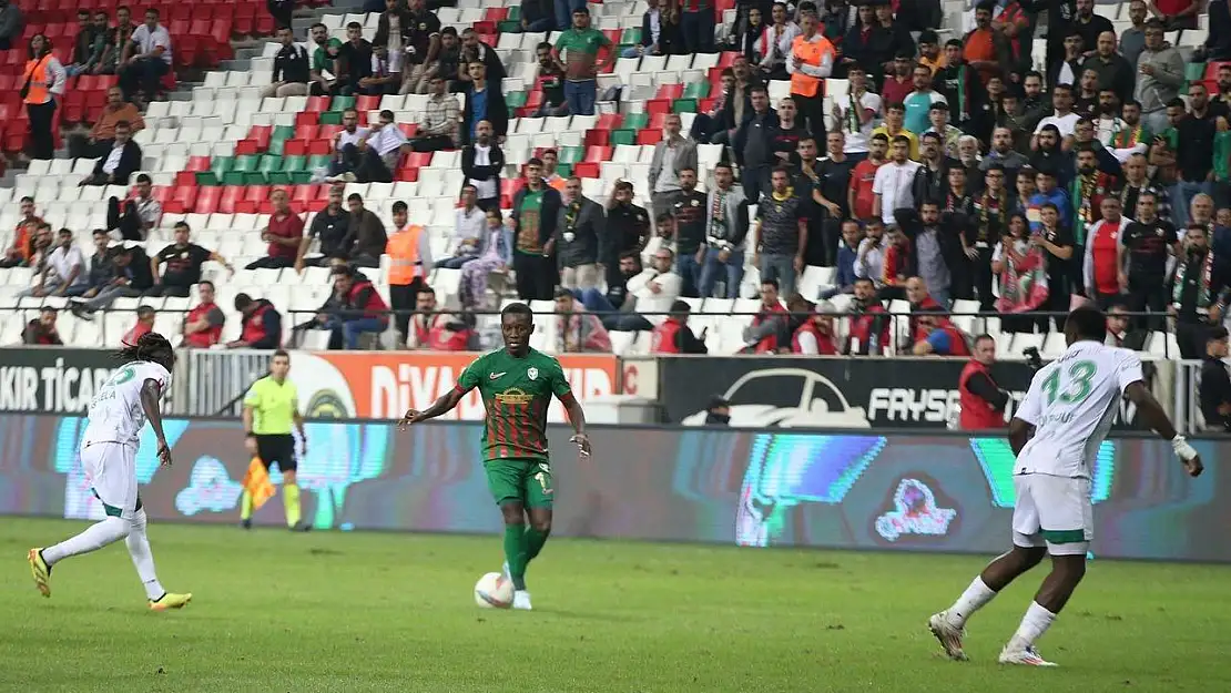 Amedspor, son dakika golüyle galibiyeti kaçırdı