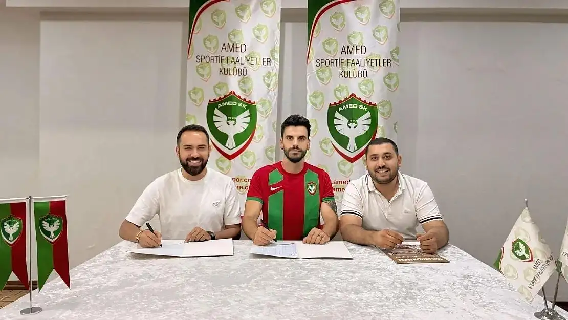 Amedspor Uğur Adem ile yeniden anlaştı