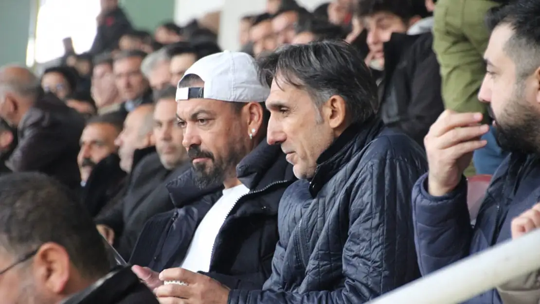 Amedspor'un Teknik Direktörü Servet Çetin, Şanlıurfa'ya Gitti