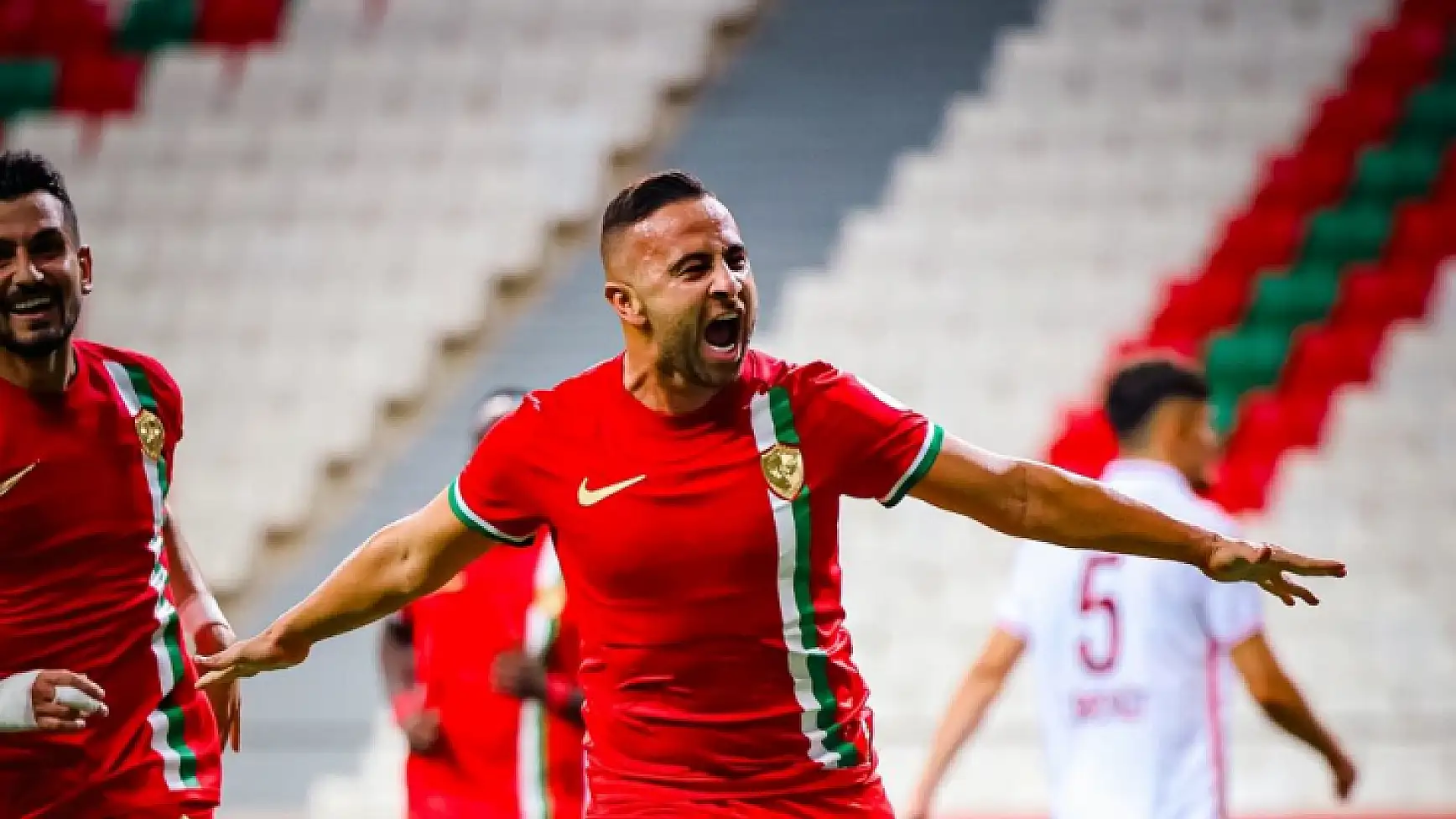 Amed SK: 4 - Sivasspor: 2