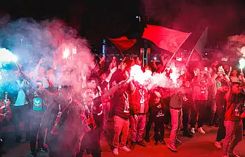 Amedspor'a duygusal ziyaret: Taraftardan inanç ve umut mesajı