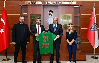 Amedspor'dan Diyarbakır Emniyeti'ne anlamlı ziyaret