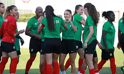 Amedspor kadınlar'da teknik direktör arayışı hız kesmeden devam ediyor