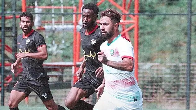 Amedspor, Hazırlık Maçında Al Safa FC'yi 2-0 Mağlup Etti