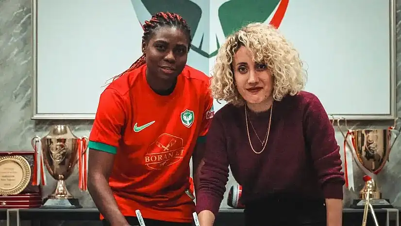 Amedspor, Kamerunlu forvet Tatiana Gwlady Ewogo Ekogo'yu renklerine bağladı