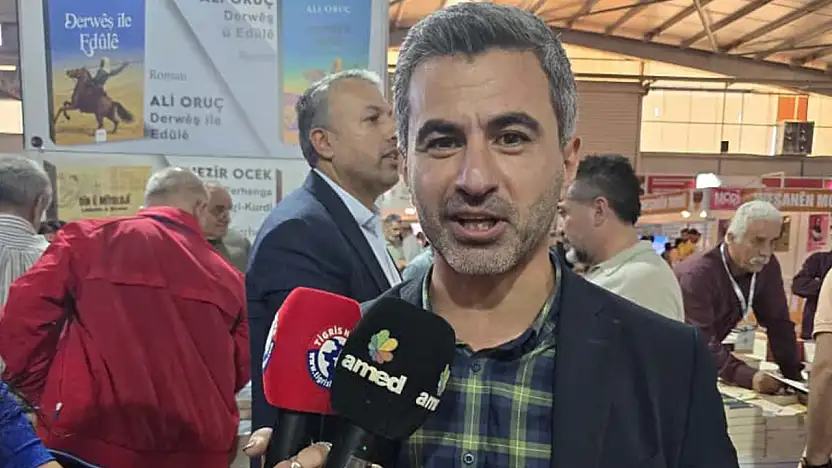 Nahit Eren ve Yönetim Kurulu, Diyarbakır Kitap Fuarı'nda