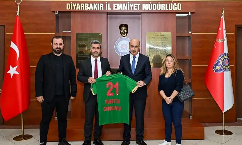 Amedspor'dan Diyarbakır Emniyeti'ne anlamlı ziyaret