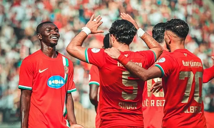 Diyarbakır'ın gururu Amedspor, Manisa'yı 3 golle geçti!